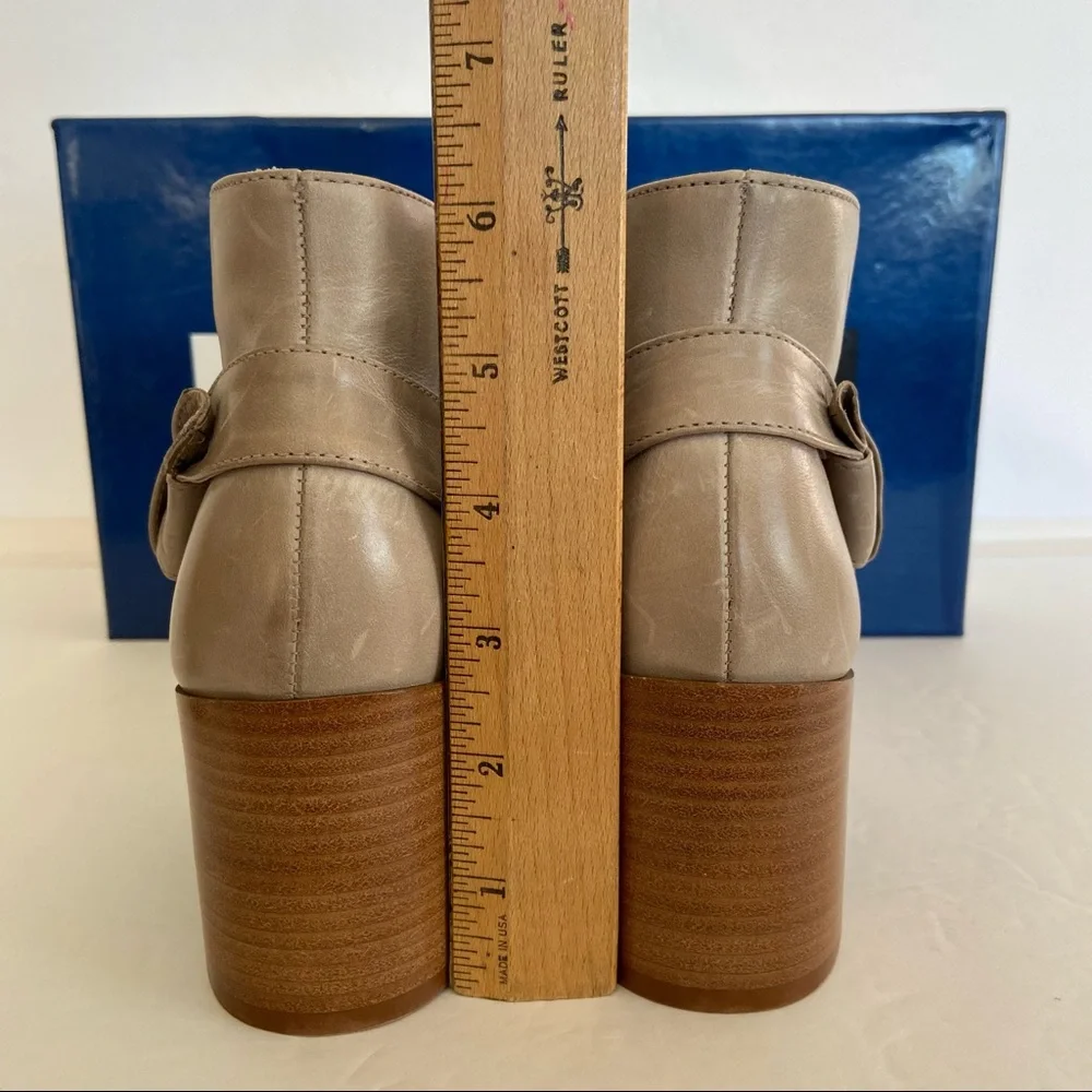 Johnston & Murphy Side Zip Stacked Heel Ankle Boots